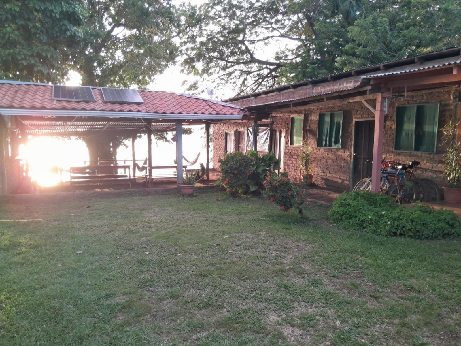 Hostel Los Chocoyos Мерида Экстерьер фото
